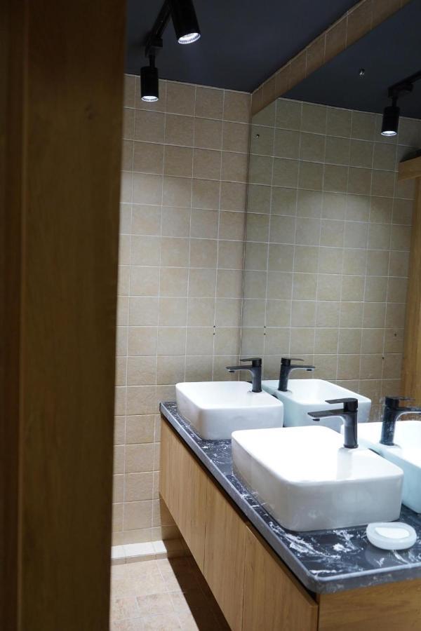 Hostelone ウランバートル エクステリア 写真